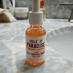 Isle of Paradise Light Self-Tanning Drops
